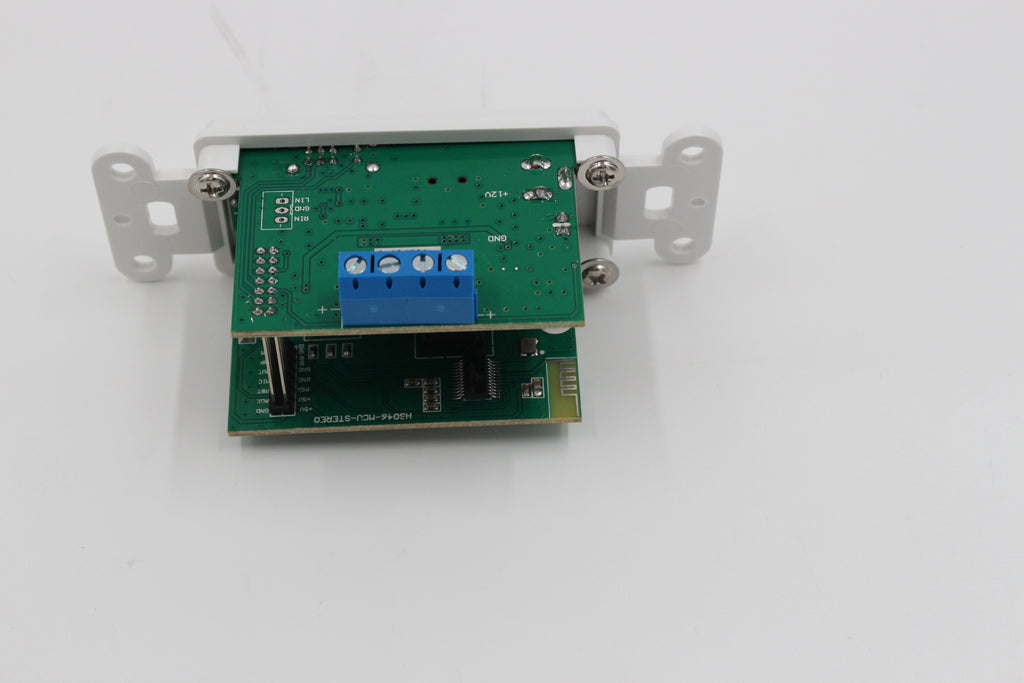 Studiofinix   Wall Audio video receivers   HWA16BT